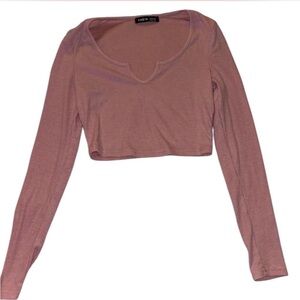 pink long sleeve crop top